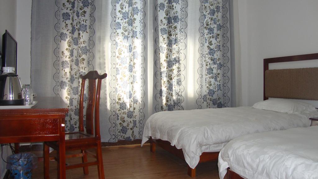 Faier Harbour Inn Dali  Room photo